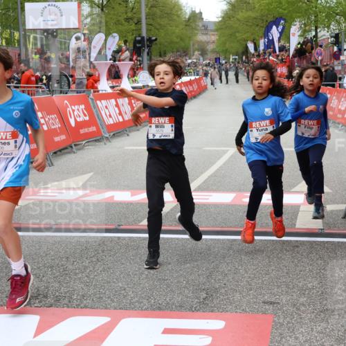 25.04.2026 - Das Zehntel Strokosch-Dieckow http://msf.ph/oto/9579896 25.04.2026 10:50:17 Ziel 5383, 5512, 5579, 5589, 5762, 6327, 6339, 6964, 7619, 7706, 7882, 7939, 7941, 5383, 5512, 5579, 5589, 5762, 6327, 6339, 6964, 7619, 7706, 7882, 7939, 7941 meine-sportfotos.de