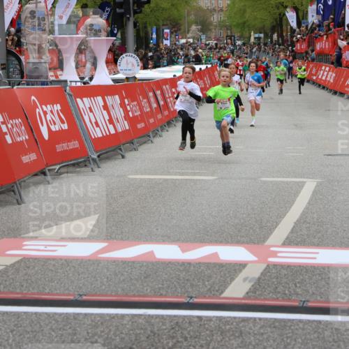 25.04.2026 - Das Zehntel Strokosch-Dieckow http://msf.ph/oto/9579918 25.04.2026 10:52:54 Ziel 6087, 6142, 6352, 6357, 6752, 7436, 7675, 8015, 8042, 6087, 6142, 6352, 6357, 6752, 7436, 7675, 8015, 8042 meine-sportfotos.de