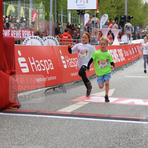 25.04.2026 - Das Zehntel Strokosch-Dieckow http://msf.ph/oto/9579925 25.04.2026 10:52:56 Ziel 5176, 6087, 6142, 6352, 6752, 7110, 7142, 7436, 7628, 7675, 8042, 5176, 6087, 6142, 6352, 6752, 7110, 7142, 7436, 7628, 7675, 8042 meine-sportfotos.de