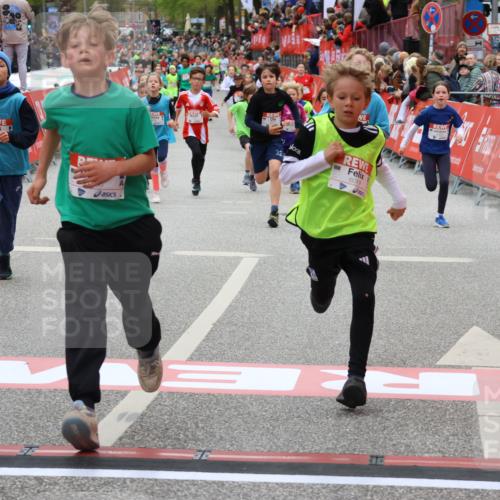 25.04.2026 - Das Zehntel Strokosch-Dieckow http://msf.ph/oto/9579974 25.04.2026 10:53:06 Ziel 5009, 5241, 5569, 5781, 6009, 6019, 6153, 6155, 6766, 6869, 7162, 7749, 7966, 5009, 5241, 5569, 5781, 6009, 6019, 6153, 6155, 6766, 6869, 7162, 7749, 7966 meine-sportfotos.de
