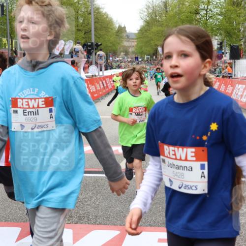 25.04.2026 - Das Zehntel Strokosch-Dieckow http://msf.ph/oto/9580009 25.04.2026 10:53:13 Ziel 5428, 5515, 5751, 5781, 5800, 6019, 6080, 6144, 6155, 6428, 6703, 6826, 6929, 7116, 7129, 7197, 7863, 7884, 7966, 5428, 5515, 5751, 5781, 5800, 6019, 6080, 6144, 6155, 6428, 6703, 6826, 6929, 7116, 7129, 7197, 7863, 7884, 7966 meine-sportfotos.de
