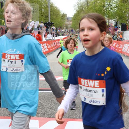 25.04.2026 - Das Zehntel Strokosch-Dieckow http://msf.ph/oto/9580011 25.04.2026 10:53:13 Ziel 5428, 5515, 5751, 5781, 5800, 6019, 6080, 6144, 6155, 6428, 6703, 6826, 6929, 7116, 7129, 7197, 7863, 7884, 7966, 5428, 5515, 5751, 5781, 5800, 6019, 6080, 6144, 6155, 6428, 6703, 6826, 6929, 7116, 7129, 7197, 7863, 7884, 7966 meine-sportfotos.de