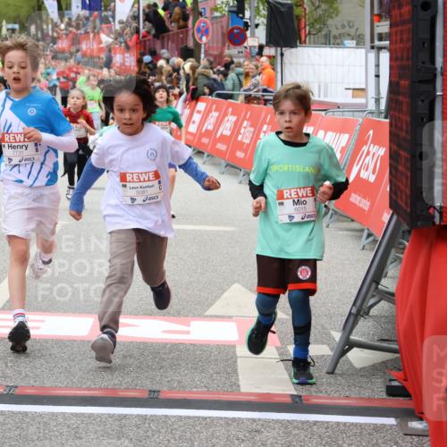 25.04.2026 - Das Zehntel Strokosch-Dieckow http://msf.ph/oto/9580039 25.04.2026 10:53:17 Ziel 5081, 5751, 5800, 5874, 6015, 6027, 6080, 6144, 6428, 6493, 6512, 6703, 6826, 7101, 7116, 7129, 7180, 7197, 7731, 8022, 5081, 5751, 5800, 5874, 6015, 6027, 6080, 6144, 6428, 6493, 6512, 6703, 6826, 7101, 7116, 7129, 7180, 7197, 7731, 8022 meine-sportfotos.de