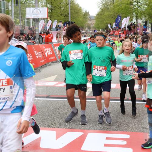 25.04.2026 - Das Zehntel Strokosch-Dieckow http://msf.ph/oto/9580086 25.04.2026 10:53:20 Ziel 5081, 5740, 5751, 5777, 5874, 6015, 6027, 6144, 6493, 6512, 7101, 7172, 7180, 7184, 7731, 7757, 7806, 7907, 8022, 8036, 5081, 5740, 5751, 5777, 5874, 6015, 6027, 6144, 6493, 6512, 7101, 7172, 7180, 7184, 7731, 7757, 7806, 7907, 8022, 8036 meine-sportfotos.de