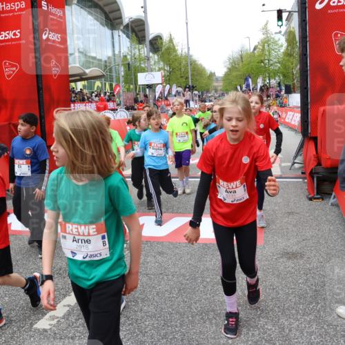 25.04.2026 - Das Zehntel Strokosch-Dieckow http://msf.ph/oto/9580203 25.04.2026 10:53:31 Ziel 5292, 5303, 5514, 5689, 5738, 6054, 6123, 6131, 6147, 6161, 6177, 6491, 6651, 6754, 6840, 6935, 6960, 6987, 7238, 7299, 7513, 7548, 7615, 7890, 7904, 7918, 7921, 7930, 7976, 5292, 5303, 5514, 5689, 5738, 6054, 6123, 6131, 6147, 6161, 6177, 6491, 6651, 6754, 6840, 6935, 6960, 6987, 7238, 7299, 7513, 7548, 7615, 7890, 7904, 7918, 7921, 7930, 7976 meine-sportfotos.de