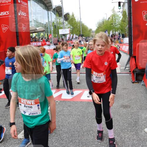 25.04.2026 - Das Zehntel Strokosch-Dieckow http://msf.ph/oto/9580214 25.04.2026 10:53:31 Ziel 5292, 5303, 5514, 5689, 5738, 6054, 6123, 6131, 6147, 6161, 6177, 6491, 6651, 6754, 6840, 6935, 6960, 6987, 7238, 7299, 7513, 7548, 7615, 7890, 7904, 7918, 7921, 7930, 7976, 5292, 5303, 5514, 5689, 5738, 6054, 6123, 6131, 6147, 6161, 6177, 6491, 6651, 6754, 6840, 6935, 6960, 6987, 7238, 7299, 7513, 7548, 7615, 7890, 7904, 7918, 7921, 7930, 7976 meine-sportfotos.de