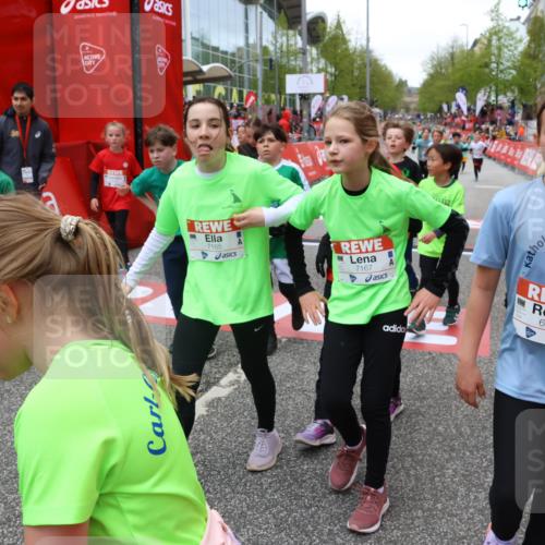 25.04.2026 - Das Zehntel Strokosch-Dieckow http://msf.ph/oto/9580288 25.04.2026 10:53:36 Ziel 5158, 5292, 5303, 5504, 5907, 6081, 6113, 6123, 6131, 6147, 6177, 6409, 6491, 6517, 6754, 6840, 6935, 6960, 7105, 7165, 7167, 7190, 7238, 7255, 7513, 7548, 7608, 7615, 7745, 7869, 7890, 7904, 7921, 5158, 5292, 5303, 5504, 5907, 6081, 6113, 6123, 6131, 6147, 6177, 6409, 6491, 6517, 6754, 6840, 6935, 6960, 7105, 7165, 7167, 7190, 7238, 7255, 7513, 7548, 7608, 7615, 7745, 7869, 7890, 7904, 7921 meine-sportfotos.de