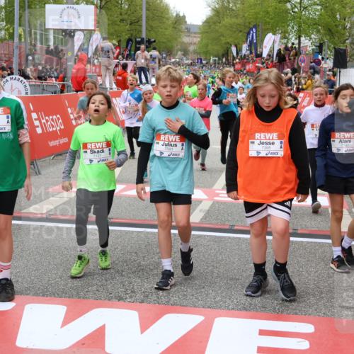 25.04.2026 - Das Zehntel Strokosch-Dieckow http://msf.ph/oto/9580462 25.04.2026 10:53:50 Ziel 5109, 5427, 5488, 5695, 5775, 5787, 5807, 5884, 5910, 5925, 5928, 6266, 6313, 6679, 7127, 7187, 7395, 7533, 7591, 7716, 7986, 5109, 5427, 5488, 5695, 5775, 5787, 5807, 5884, 5910, 5925, 5928, 6266, 6313, 6679, 7127, 7187, 7395, 7533, 7591, 7716, 7986 meine-sportfotos.de