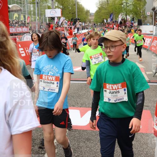 25.04.2026 - Das Zehntel Strokosch-Dieckow http://msf.ph/oto/9580545 25.04.2026 10:54:04 Ziel 5066, 5180, 5289, 5452, 5785, 5819, 5825, 5999, 6073, 6079, 6321, 6535, 6922, 7114, 7168, 7170, 7248, 7424, 7504, 7550, 7733, 7950, 8033, 5066, 5180, 5289, 5452, 5785, 5819, 5825, 5999, 6073, 6079, 6321, 6535, 6922, 7114, 7168, 7170, 7248, 7424, 7504, 7550, 7733, 7950, 8033 meine-sportfotos.de