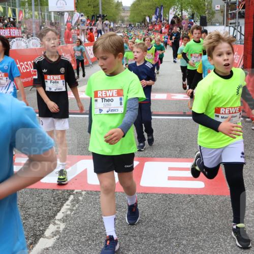25.04.2026 - Das Zehntel Strokosch-Dieckow http://msf.ph/oto/9580576 25.04.2026 10:54:05 Ziel 5066, 5260, 5289, 5294, 5452, 5779, 5785, 5819, 5825, 5999, 6073, 6079, 6321, 6535, 6922, 7114, 7168, 7170, 7248, 7424, 7504, 7512, 7550, 7596, 7733, 7950, 8033, 5066, 5260, 5289, 5294, 5452, 5779, 5785, 5819, 5825, 5999, 6073, 6079, 6321, 6535, 6922, 7114, 7168, 7170, 7248, 7424, 7504, 7512, 7550, 7596, 7733, 7950, 8033 meine-sportfotos.de