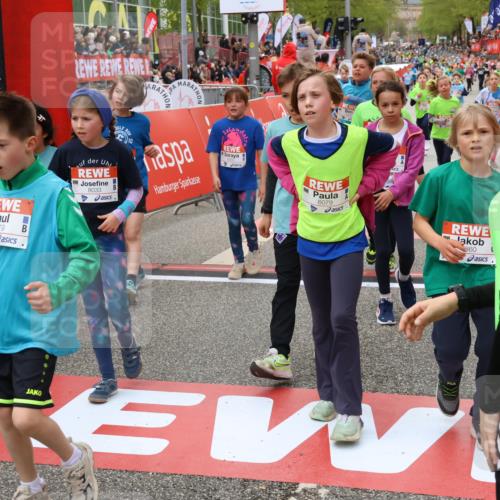 25.04.2026 - Das Zehntel Strokosch-Dieckow http://msf.ph/oto/9580612 25.04.2026 10:54:09 Ziel 5249, 5260, 5294, 5779, 5819, 5829, 5999, 6050, 6079, 6534, 6868, 7091, 7168, 7170, 7248, 7306, 7424, 7512, 7596, 7733, 7860, 8033, 5249, 5260, 5294, 5779, 5819, 5829, 5999, 6050, 6079, 6534, 6868, 7091, 7168, 7170, 7248, 7306, 7424, 7512, 7596, 7733, 7860, 8033 meine-sportfotos.de
