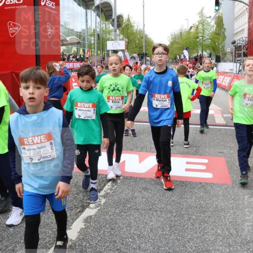 25.04.2026 - Das Zehntel Strokosch-Dieckow http://msf.ph/oto/9580709 25.04.2026 10:54:18 Ziel 5259, 5275, 5279, 5317, 5365, 6008, 6053, 6365, 6450, 6750, 6941, 6955, 7109, 7166, 7223, 7312, 7641, 7703, 7735, 7881, 7889, 7916, 7917, 8048, 5259, 5275, 5279, 5317, 5365, 6008, 6053, 6365, 6450, 6750, 6941, 6955, 7109, 7166, 7223, 7312, 7641, 7703, 7735, 7881, 7889, 7916, 7917, 8048 meine-sportfotos.de