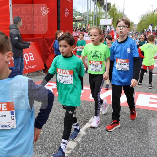 25.04.2026 - Das Zehntel Strokosch-Dieckow http://msf.ph/oto/9580722 25.04.2026 10:54:19 Ziel 5259, 5278, 5279, 5317, 5365, 5710, 6008, 6053, 6365, 6450, 6750, 6941, 6955, 7109, 7166, 7223, 7312, 7641, 7703, 7881, 7889, 7916, 7917, 8048, 8049, 5259, 5278, 5279, 5317, 5365, 5710, 6008, 6053, 6365, 6450, 6750, 6941, 6955, 7109, 7166, 7223, 7312, 7641, 7703, 7881, 7889, 7916, 7917, 8048, 8049 meine-sportfotos.de