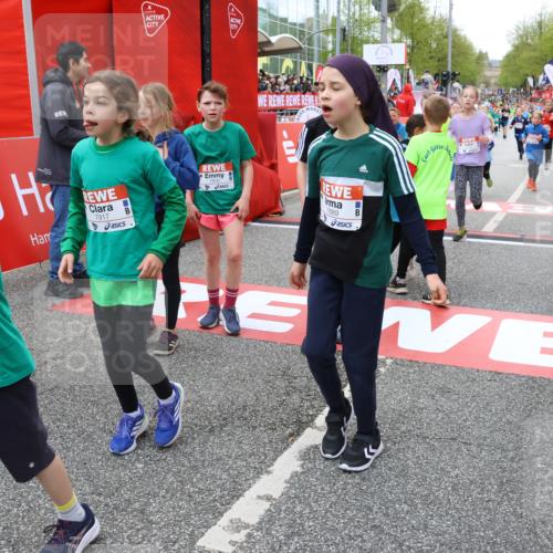 25.04.2026 - Das Zehntel Strokosch-Dieckow http://msf.ph/oto/9580765 25.04.2026 10:54:22 Ziel 5278, 5279, 5317, 5570, 5701, 5710, 6229, 6311, 6365, 6744, 6750, 7109, 7166, 7245, 7247, 7312, 7540, 7544, 7652, 7678, 7703, 7829, 7881, 7889, 7916, 7917, 8048, 8049, 5278, 5279, 5317, 5570, 5701, 5710, 6229, 6311, 6365, 6744, 6750, 7109, 7166, 7245, 7247, 7312, 7540, 7544, 7652, 7678, 7703, 7829, 7881, 7889, 7916, 7917, 8048, 8049 meine-sportfotos.de