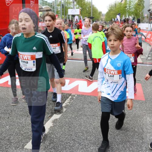 25.04.2026 - Das Zehntel Strokosch-Dieckow http://msf.ph/oto/9580777 25.04.2026 10:54:22 Ziel 5278, 5279, 5317, 5570, 5701, 5710, 6229, 6311, 6365, 6744, 6750, 7109, 7166, 7245, 7247, 7312, 7540, 7544, 7652, 7678, 7703, 7829, 7881, 7889, 7916, 7917, 8048, 8049, 5278, 5279, 5317, 5570, 5701, 5710, 6229, 6311, 6365, 6744, 6750, 7109, 7166, 7245, 7247, 7312, 7540, 7544, 7652, 7678, 7703, 7829, 7881, 7889, 7916, 7917, 8048, 8049 meine-sportfotos.de