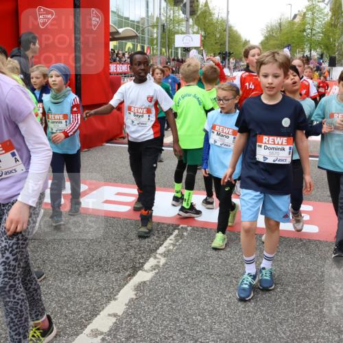 25.04.2026 - Das Zehntel Strokosch-Dieckow http://msf.ph/oto/9580847 25.04.2026 10:54:27 Ziel 5278, 5318, 5324, 5529, 5570, 5701, 5710, 6028, 6229, 6237, 6311, 6363, 6744, 7093, 7185, 7245, 7247, 7540, 7544, 7652, 7678, 7829, 7885, 7896, 7899, 8049, 5278, 5318, 5324, 5529, 5570, 5701, 5710, 6028, 6229, 6237, 6311, 6363, 6744, 7093, 7185, 7245, 7247, 7540, 7544, 7652, 7678, 7829, 7885, 7896, 7899, 8049 meine-sportfotos.de