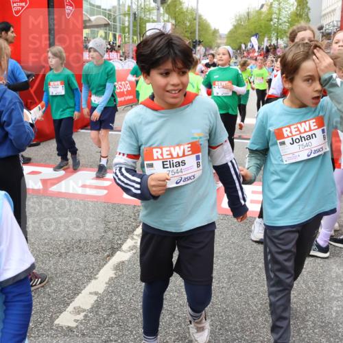 25.04.2026 - Das Zehntel Strokosch-Dieckow http://msf.ph/oto/9580863 25.04.2026 10:54:29 Ziel 5269, 5318, 5324, 5529, 5570, 5701, 6028, 6166, 6229, 6237, 6244, 6311, 6363, 6763, 6928, 7093, 7106, 7181, 7185, 7245, 7247, 7540, 7544, 7652, 7678, 7829, 7839, 7885, 7896, 7899, 5269, 5318, 5324, 5529, 5570, 5701, 6028, 6166, 6229, 6237, 6244, 6311, 6363, 6763, 6928, 7093, 7106, 7181, 7185, 7245, 7247, 7540, 7544, 7652, 7678, 7829, 7839, 7885, 7896, 7899 meine-sportfotos.de