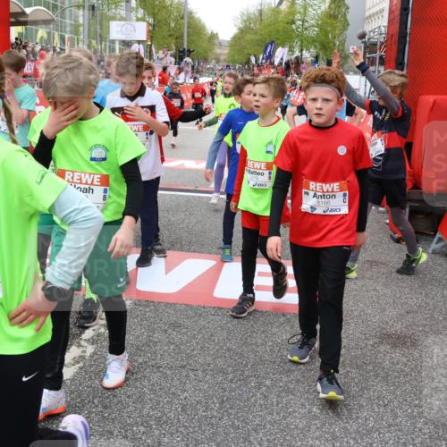 25.04.2026 - Das Zehntel Strokosch-Dieckow http://msf.ph/oto/9580923 25.04.2026 10:54:35 Ziel 5030, 5165, 5173, 5269, 6051, 6166, 6212, 6231, 6244, 6763, 6926, 6928, 7106, 7153, 7181, 7243, 7387, 7690, 7839, 7896, 8059, 5030, 5165, 5173, 5269, 6051, 6166, 6212, 6231, 6244, 6763, 6926, 6928, 7106, 7153, 7181, 7243, 7387, 7690, 7839, 7896, 8059 meine-sportfotos.de