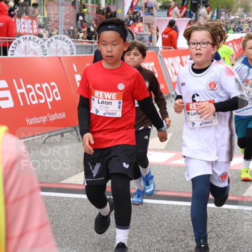 25.04.2026 - Das Zehntel Strokosch-Dieckow http://msf.ph/oto/9580995 25.04.2026 10:54:40 Ziel 5030, 5173, 5424, 5558, 5564, 5683, 5795, 6060, 6106, 6213, 6231, 6926, 7191, 7194, 7233, 7243, 7387, 7697, 5030, 5173, 5424, 5558, 5564, 5683, 5795, 6060, 6106, 6213, 6231, 6926, 7191, 7194, 7233, 7243, 7387, 7697 meine-sportfotos.de