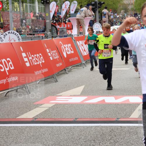 25.04.2026 - Das Zehntel Strokosch-Dieckow http://msf.ph/oto/9581188 25.04.2026 10:57:00 Ziel 5080, 5156, 5161, 5480, 5495, 5711, 6164, 6189, 6475, 6705, 6735, 6761, 6842, 7053, 7074, 7203, 7226, 7363, 7389, 7508, 7821, 7842, 7878, 8012, 5080, 5156, 5161, 5480, 5495, 5711, 6164, 6189, 6475, 6705, 6735, 6761, 6842, 7053, 7074, 7203, 7226, 7363, 7389, 7508, 7821, 7842, 7878, 8012 meine-sportfotos.de