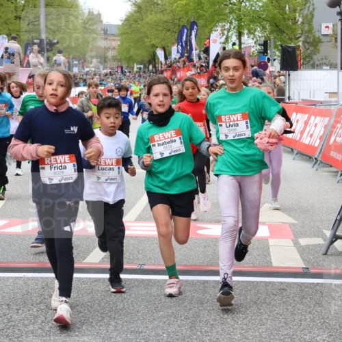 25.04.2026 - Das Zehntel Strokosch-Dieckow http://msf.ph/oto/9581310 25.04.2026 10:57:07 Ziel 5017, 5161, 5412, 5480, 5585, 5784, 5870, 5896, 6157, 6293, 6300, 6301, 6307, 6495, 6515, 6702, 6761, 6980, 7047, 7309, 7326, 7363, 7508, 7605, 7818, 7943, 8012, 8028, 8034, 8038, 5017, 5161, 5412, 5480, 5585, 5784, 5870, 5896, 6157, 6293, 6300, 6301, 6307, 6495, 6515, 6702, 6761, 6980, 7047, 7309, 7326, 7363, 7508, 7605, 7818, 7943, 8012, 8028, 8034, 8038 meine-sportfotos.de