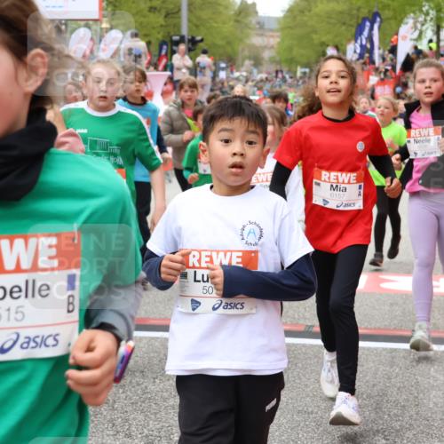 25.04.2026 - Das Zehntel Strokosch-Dieckow http://msf.ph/oto/9581318 25.04.2026 10:57:09 Ziel 5003, 5017, 5167, 5239, 5268, 5412, 5434, 5449, 5585, 5601, 5783, 5784, 5870, 5896, 6085, 6157, 6293, 6300, 6301, 6307, 6495, 6515, 6702, 6980, 7047, 7309, 7326, 7605, 7632, 7818, 7943, 8028, 8034, 8038, 5003, 5017, 5167, 5239, 5268, 5412, 5434, 5449, 5585, 5601, 5783, 5784, 5870, 5896, 6085, 6157, 6293, 6300, 6301, 6307, 6495, 6515, 6702, 6980, 7047, 7309, 7326, 7605, 7632, 7818, 7943, 8028, 8034, 8038 meine-sportfotos.de