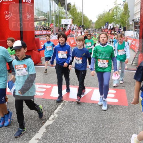 25.04.2026 - Das Zehntel Strokosch-Dieckow http://msf.ph/oto/9581495 25.04.2026 10:57:16 Ziel 5003, 5167, 5239, 5268, 5277, 5426, 5434, 5449, 5509, 5601, 5671, 5760, 5783, 5828, 5904, 6085, 6504, 6506, 6558, 6675, 7316, 7328, 7390, 7498, 7552, 7555, 7574, 7632, 7988, 5003, 5167, 5239, 5268, 5277, 5426, 5434, 5449, 5509, 5601, 5671, 5760, 5783, 5828, 5904, 6085, 6504, 6506, 6558, 6675, 7316, 7328, 7390, 7498, 7552, 7555, 7574, 7632, 7988 meine-sportfotos.de