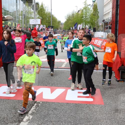 25.04.2026 - Das Zehntel Strokosch-Dieckow http://msf.ph/oto/9581814 25.04.2026 10:57:24 Ziel 5264, 5267, 5305, 5523, 5534, 5557, 5559, 5894, 5909, 6082, 6187, 6207, 6230, 6360, 6482, 6488, 6665, 6672, 6734, 6816, 6818, 7052, 7211, 7316, 7429, 7978, 8043, 8045, 5264, 5267, 5305, 5523, 5534, 5557, 5559, 5894, 5909, 6082, 6187, 6207, 6230, 6360, 6482, 6488, 6665, 6672, 6734, 6816, 6818, 7052, 7211, 7316, 7429, 7978, 8043, 8045 meine-sportfotos.de