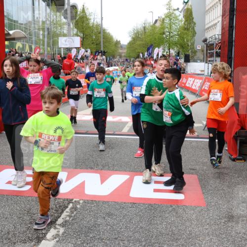 25.04.2026 - Das Zehntel Strokosch-Dieckow http://msf.ph/oto/9581826 25.04.2026 10:57:24 Ziel 5264, 5267, 5305, 5523, 5534, 5557, 5559, 5894, 5909, 6082, 6187, 6207, 6230, 6360, 6482, 6488, 6665, 6672, 6734, 6816, 6818, 7052, 7211, 7316, 7429, 7978, 8043, 8045, 5264, 5267, 5305, 5523, 5534, 5557, 5559, 5894, 5909, 6082, 6187, 6207, 6230, 6360, 6482, 6488, 6665, 6672, 6734, 6816, 6818, 7052, 7211, 7316, 7429, 7978, 8043, 8045 meine-sportfotos.de