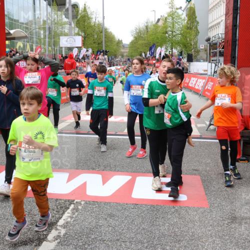 25.04.2026 - Das Zehntel Strokosch-Dieckow http://msf.ph/oto/9581848 25.04.2026 10:57:24 Ziel 5264, 5267, 5305, 5523, 5534, 5557, 5559, 5894, 5909, 6082, 6187, 6207, 6230, 6360, 6482, 6488, 6665, 6672, 6734, 6816, 6818, 7052, 7211, 7316, 7429, 7978, 8043, 8045, 5264, 5267, 5305, 5523, 5534, 5557, 5559, 5894, 5909, 6082, 6187, 6207, 6230, 6360, 6482, 6488, 6665, 6672, 6734, 6816, 6818, 7052, 7211, 7316, 7429, 7978, 8043, 8045 meine-sportfotos.de