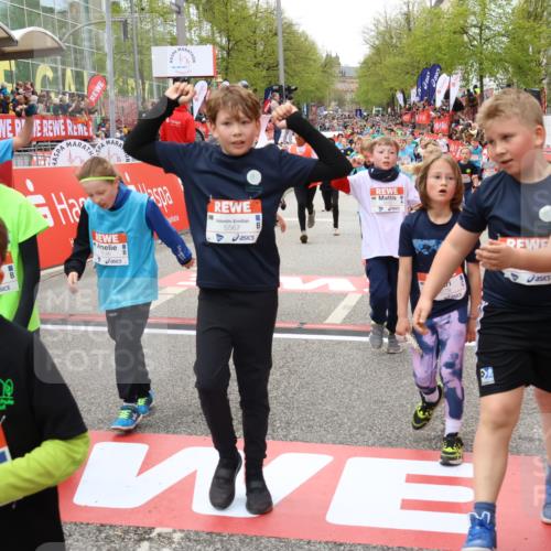 25.04.2026 - Das Zehntel Strokosch-Dieckow http://msf.ph/oto/9582148 25.04.2026 10:57:31 Ziel 5000, 5258, 5284, 5469, 5557, 5559, 5567, 5571, 5746, 5749, 5764, 5855, 5856, 6230, 6279, 6477, 6482, 6697, 6818, 6859, 7027, 7120, 7141, 7405, 8043, 8045, 5000, 5258, 5284, 5469, 5557, 5559, 5567, 5571, 5746, 5749, 5764, 5855, 5856, 6230, 6279, 6477, 6482, 6697, 6818, 6859, 7027, 7120, 7141, 7405, 8043, 8045 meine-sportfotos.de