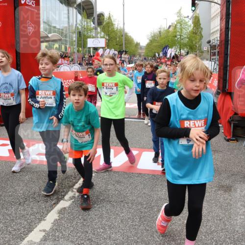 25.04.2026 - Das Zehntel Strokosch-Dieckow http://msf.ph/oto/9582352 25.04.2026 10:57:37 Ziel 5000, 5102, 5657, 5661, 5708, 5764, 5813, 5855, 6416, 6502, 6619, 6627, 6628, 6637, 6644, 6645, 6652, 6655, 6697, 6716, 6755, 6756, 6859, 6882, 7120, 7141, 7405, 7522, 7527, 7665, 8013, 5000, 5102, 5657, 5661, 5708, 5764, 5813, 5855, 6416, 6502, 6619, 6627, 6628, 6637, 6644, 6645, 6652, 6655, 6697, 6716, 6755, 6756, 6859, 6882, 7120, 7141, 7405, 7522, 7527, 7665, 8013 meine-sportfotos.de