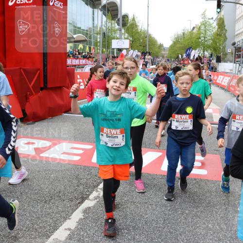 25.04.2026 - Das Zehntel Strokosch-Dieckow http://msf.ph/oto/9582362 25.04.2026 10:57:37 Ziel 5000, 5102, 5657, 5661, 5708, 5764, 5813, 5855, 6416, 6502, 6619, 6627, 6628, 6637, 6644, 6645, 6652, 6655, 6697, 6716, 6755, 6756, 6859, 6882, 7120, 7141, 7405, 7522, 7527, 7665, 8013, 5000, 5102, 5657, 5661, 5708, 5764, 5813, 5855, 6416, 6502, 6619, 6627, 6628, 6637, 6644, 6645, 6652, 6655, 6697, 6716, 6755, 6756, 6859, 6882, 7120, 7141, 7405, 7522, 7527, 7665, 8013 meine-sportfotos.de