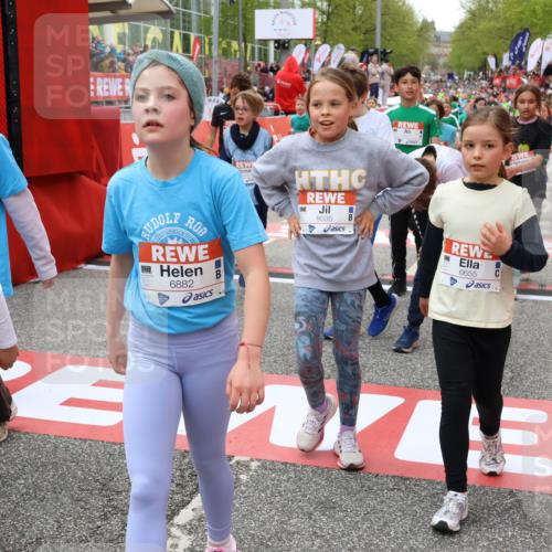 25.04.2026 - Das Zehntel Strokosch-Dieckow http://msf.ph/oto/9582657 25.04.2026 10:57:43 Ziel 3995, 5097, 5102, 5531, 5657, 5709, 5813, 5854, 6403, 6530, 6627, 6637, 6644, 6652, 6655, 6755, 6882, 6916, 7008, 7522, 7527, 7665, 7802, 7888, 7932, 8035, 3995, 5097, 5102, 5531, 5657, 5709, 5813, 5854, 6403, 6530, 6627, 6637, 6644, 6652, 6655, 6755, 6882, 6916, 7008, 7522, 7527, 7665, 7802, 7888, 7932, 8035 meine-sportfotos.de