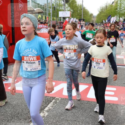 25.04.2026 - Das Zehntel Strokosch-Dieckow http://msf.ph/oto/9582722 25.04.2026 10:57:43 Ziel 3995, 5097, 5102, 5531, 5657, 5709, 5813, 5854, 6403, 6530, 6627, 6637, 6644, 6652, 6655, 6755, 6882, 6916, 7008, 7522, 7527, 7665, 7802, 7888, 7932, 8035, 3995, 5097, 5102, 5531, 5657, 5709, 5813, 5854, 6403, 6530, 6627, 6637, 6644, 6652, 6655, 6755, 6882, 6916, 7008, 7522, 7527, 7665, 7802, 7888, 7932, 8035 meine-sportfotos.de