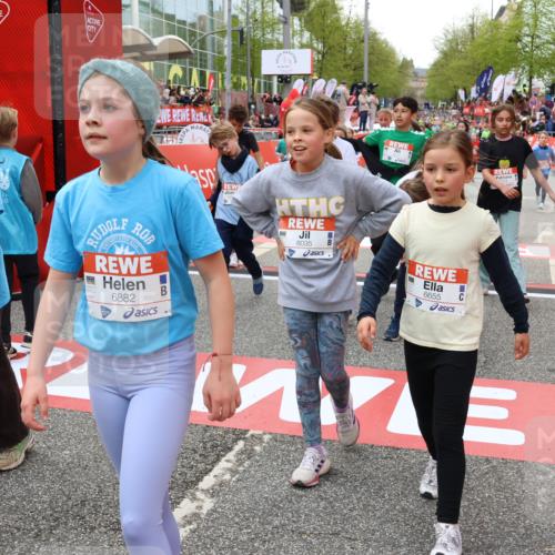 25.04.2026 - Das Zehntel Strokosch-Dieckow http://msf.ph/oto/9582734 25.04.2026 10:57:43 Ziel 3995, 5097, 5102, 5531, 5657, 5709, 5813, 5854, 6403, 6530, 6627, 6637, 6644, 6652, 6655, 6755, 6882, 6916, 7008, 7522, 7527, 7665, 7802, 7888, 7932, 8035, 3995, 5097, 5102, 5531, 5657, 5709, 5813, 5854, 6403, 6530, 6627, 6637, 6644, 6652, 6655, 6755, 6882, 6916, 7008, 7522, 7527, 7665, 7802, 7888, 7932, 8035 meine-sportfotos.de