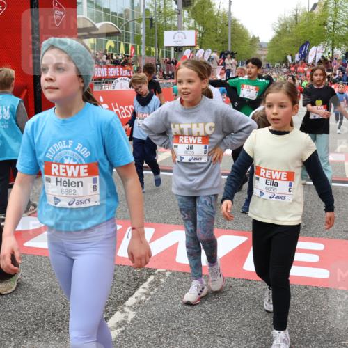 25.04.2026 - Das Zehntel Strokosch-Dieckow http://msf.ph/oto/9582746 25.04.2026 10:57:43 Ziel 3995, 5097, 5102, 5531, 5657, 5709, 5813, 5854, 6403, 6530, 6627, 6637, 6644, 6652, 6655, 6755, 6882, 6916, 7008, 7522, 7527, 7665, 7802, 7888, 7932, 8035, 3995, 5097, 5102, 5531, 5657, 5709, 5813, 5854, 6403, 6530, 6627, 6637, 6644, 6652, 6655, 6755, 6882, 6916, 7008, 7522, 7527, 7665, 7802, 7888, 7932, 8035 meine-sportfotos.de