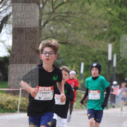 25.04.2026 - Das Zehntel Zöllner http://msf.ph/oto/9582952 25.04.2026 10:37:31 Laufen 5519 meine-sportfotos.de