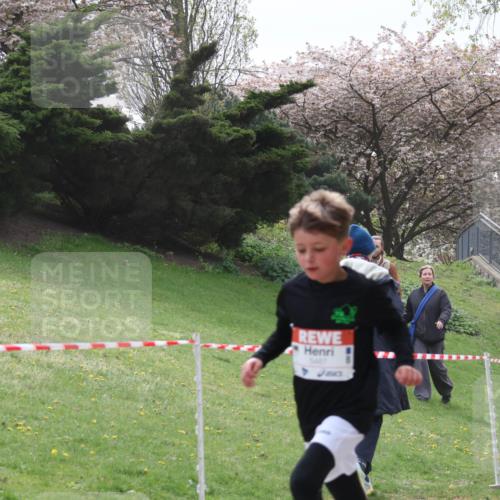 25.04.2026 - Das Zehntel Zöllner http://msf.ph/oto/9582955 25.04.2026 10:37:35 Laufen 5487 meine-sportfotos.de