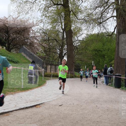 25.04.2026 - Das Zehntel Zöllner http://msf.ph/oto/9582981 25.04.2026 10:37:59 Laufen 7612 meine-sportfotos.de