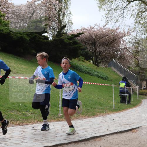 25.04.2026 - Das Zehntel Zöllner http://msf.ph/oto/9583004 25.04.2026 10:38:14 Laufen 6323 meine-sportfotos.de