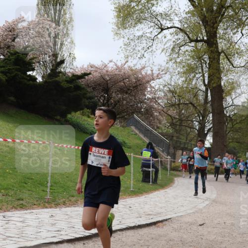 25.04.2026 - Das Zehntel Zöllner http://msf.ph/oto/9583025 25.04.2026 10:38:26 Laufen 6685 meine-sportfotos.de
