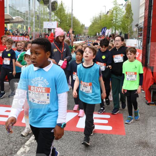 25.04.2026 - Das Zehntel Strokosch-Dieckow http://msf.ph/oto/9583032 25.04.2026 10:57:56 Ziel 5386, 5561, 5735, 5773, 5780, 5789, 5859, 5867, 5913, 6122, 6126, 6130, 6132, 6133, 6215, 6275, 6280, 6646, 6670, 6903, 6915, 7060, 7072, 7125, 7291, 7575, 7576, 7583, 7594, 7639, 7705, 7711, 7811, 7947, 7959, 7962, 5386, 5561, 5735, 5773, 5780, 5789, 5859, 5867, 5913, 6122, 6126, 6130, 6132, 6133, 6215, 6275, 6280, 6646, 6670, 6903, 6915, 7060, 7072, 7125, 7291, 7575, 7576, 7583, 7594, 7639, 7705, 7711, 7811, 7947, 7959, 7962 meine-sportfotos.de