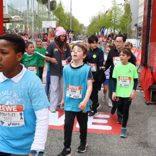 25.04.2026 - Das Zehntel Strokosch-Dieckow http://msf.ph/oto/9583070 25.04.2026 10:57:57 Ziel 5386, 5561, 5735, 5773, 5780, 5789, 5859, 5867, 5913, 6122, 6126, 6130, 6132, 6133, 6143, 6275, 6280, 6646, 6670, 6891, 6903, 6915, 7060, 7072, 7125, 7291, 7575, 7576, 7583, 7594, 7639, 7705, 7711, 7811, 7947, 7959, 7962, 5386, 5561, 5735, 5773, 5780, 5789, 5859, 5867, 5913, 6122, 6126, 6130, 6132, 6133, 6143, 6275, 6280, 6646, 6670, 6891, 6903, 6915, 7060, 7072, 7125, 7291, 7575, 7576, 7583, 7594, 7639, 7705, 7711, 7811, 7947, 7959, 7962 meine-sportfotos.de