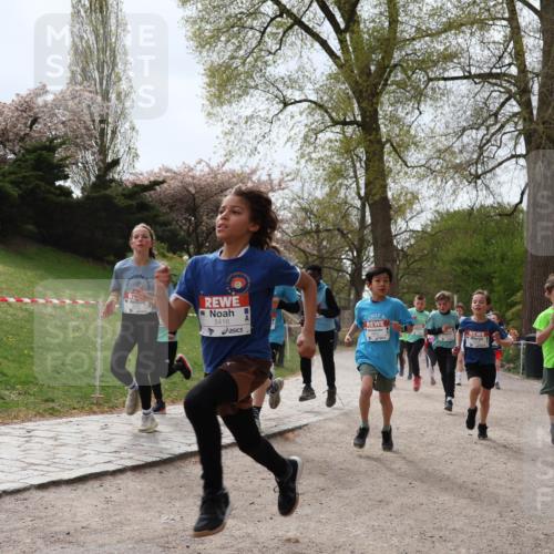 25.04.2026 - Das Zehntel Zöllner http://msf.ph/oto/9583081 25.04.2026 10:38:50 Laufen 6317, 5416 meine-sportfotos.de