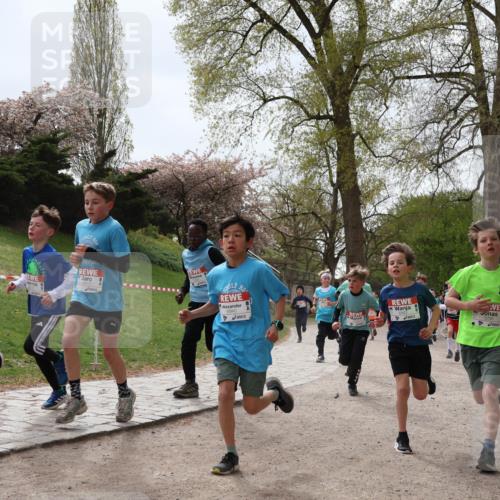 25.04.2026 - Das Zehntel Zöllner http://msf.ph/oto/9583082 25.04.2026 10:38:51 Laufen 6940 meine-sportfotos.de