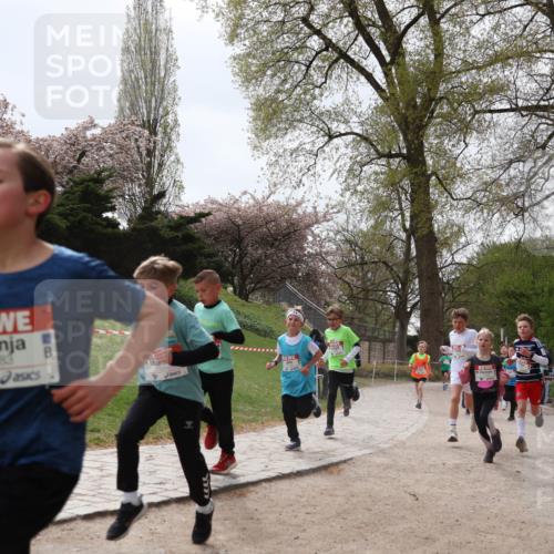 25.04.2026 - Das Zehntel Zöllner http://msf.ph/oto/9583086 25.04.2026 10:38:52 Laufen 6883 meine-sportfotos.de