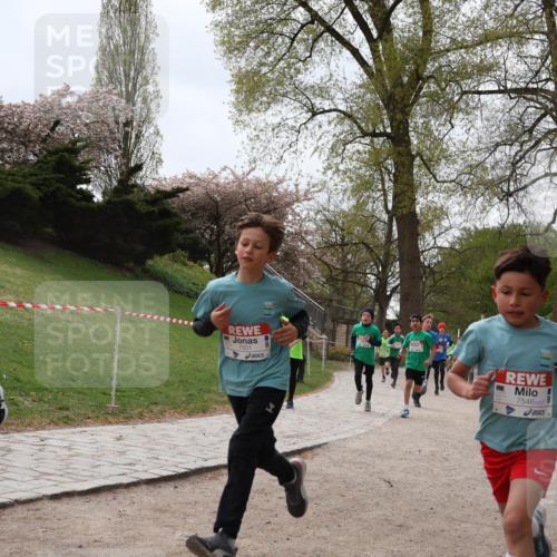25.04.2026 - Das Zehntel Zöllner http://msf.ph/oto/9583099 25.04.2026 10:38:58 Laufen 7546 meine-sportfotos.de