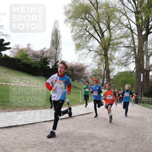 25.04.2026 - Das Zehntel Zöllner http://msf.ph/oto/9583104 25.04.2026 10:39:02 Laufen 2 meine-sportfotos.de