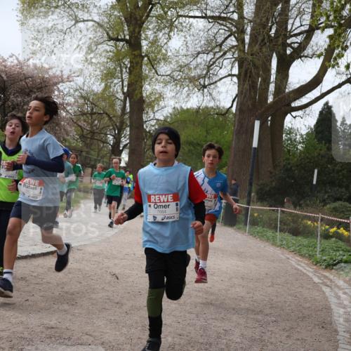 25.04.2026 - Das Zehntel Zöllner http://msf.ph/oto/9583130 25.04.2026 10:39:16 Laufen 10, 10, 6890, 7664 meine-sportfotos.de